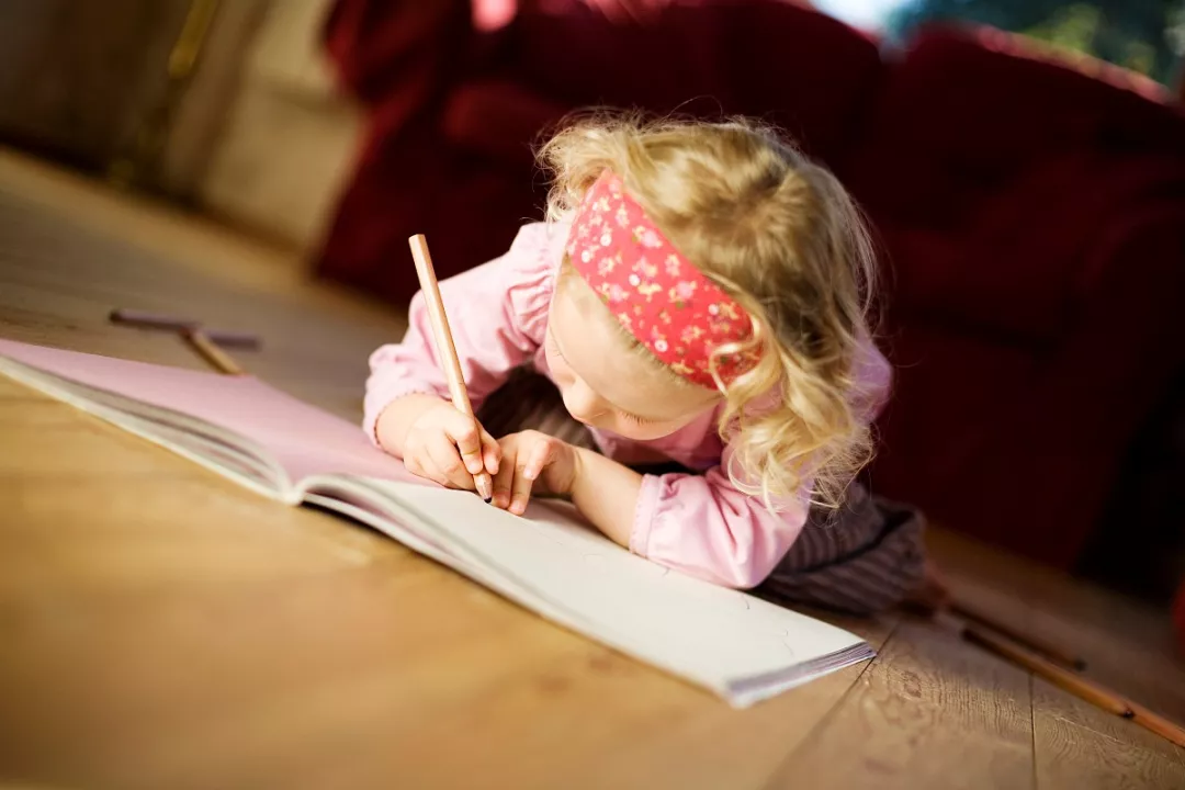 孩子書讀得多還是不會(huì)寫文章怎么辦 孩子作文能力不行解決方法