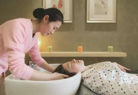 月子會(huì)所有隱性消費(fèi)嗎2018 月子中心有哪些坑 月子會(huì)所有隱性消費(fèi)嗎2018 月子中心有哪些坑