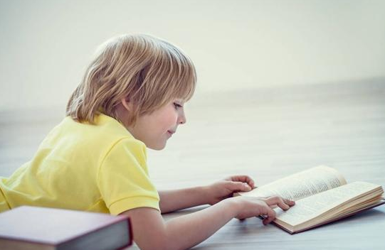 孩子害怕失敗不敢嘗試怎么辦 家長多給孩子鼓勵而不是表揚