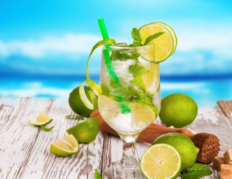 hello July的帶圖心情說(shuō)說(shuō) 2018七月你好帶圖句子短語(yǔ)