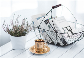 2018上半年再見了心情說說 2018下半年我來了請多關(guān)照