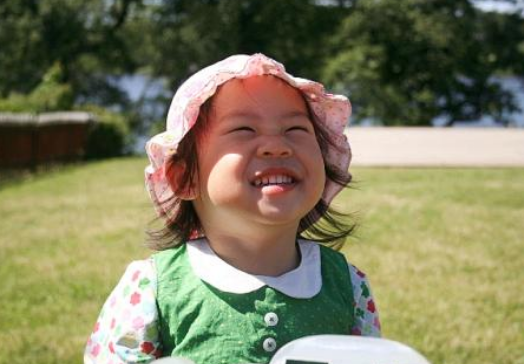 夏天寶寶中暑怎么辦2018 大暑節(jié)氣怎么預(yù)防寶寶中暑