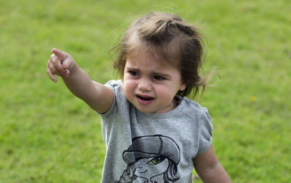 孩子喜歡發(fā)脾氣鬧情緒怎么辦 怎么讓孩子管理好自己的情緒 孩子喜歡發(fā)脾氣鬧情緒怎么辦 怎么讓孩子管理好自己的情緒