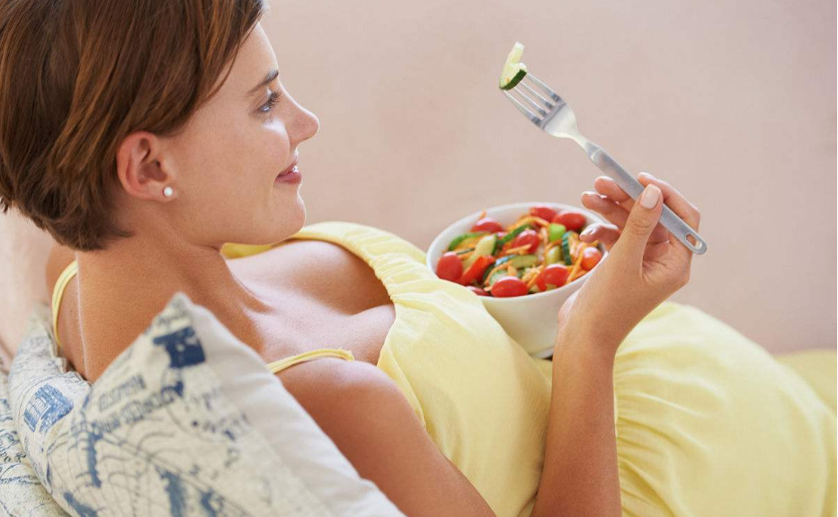 孕期腸胃不適吃什么好 懷孕胃不舒服緩解方法