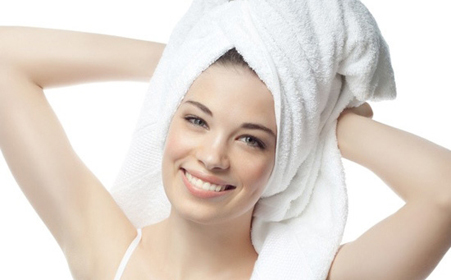 坐月子洗頭頭疼怎么辦 坐月子新媽媽正確洗頭方法2018