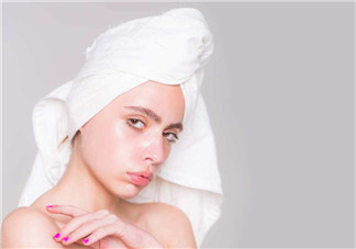 產后掉頭發嚴重用什么洗發水比較好 產后脫發的天然洗發水怎么選 