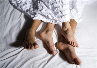 懷孕初期可以同房嗎 孕早期同房對寶寶危害大