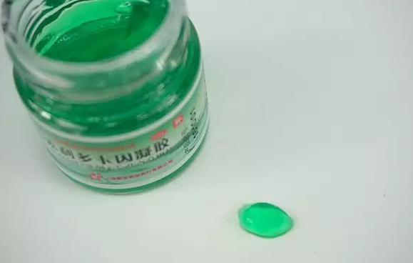 綠藥膏多大的寶寶能用 林可霉素和利多卡因凝膠寶寶會過敏嗎