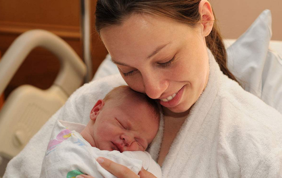 生孩子怕痛怎么辦 用什么方法可以減輕生孩子的痛（拉瑪澤呼吸法）