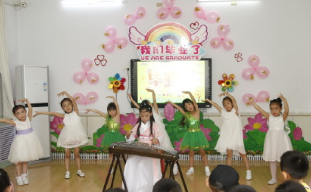 幼兒園畢業感言簡短 小朋友幼兒園畢業家長感言20個字