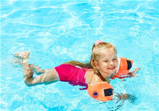 游泳時發生意外如何急救 防溺水安全知識有哪些