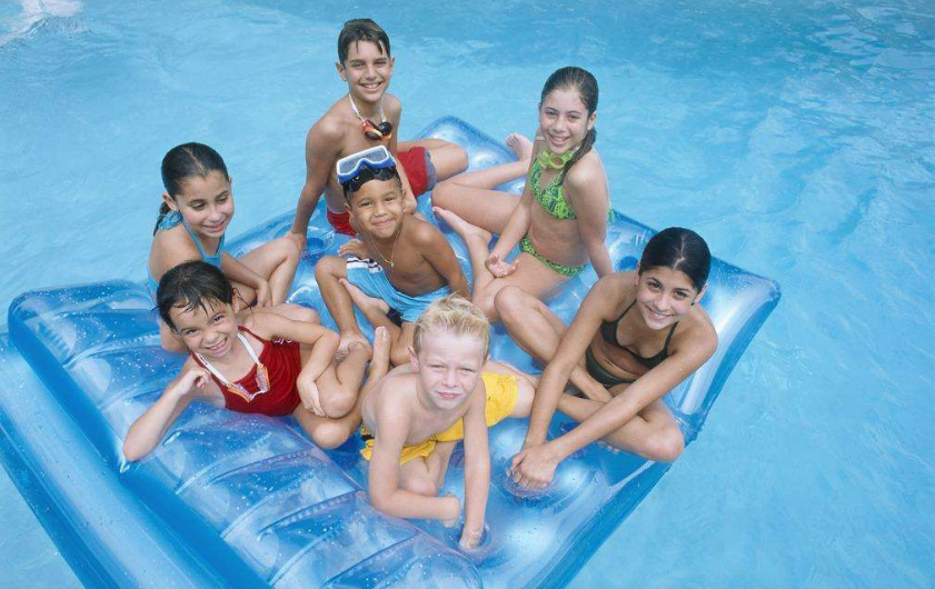 游泳時發生意外如何急救 防溺水安全知識有哪些