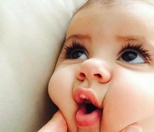 等不及開奶先喂奶粉好不好 先喝奶粉就容易排斥母乳真的嗎 等不及開奶先喂奶粉好不好 先喝奶粉就容易排斥母乳真的嗎