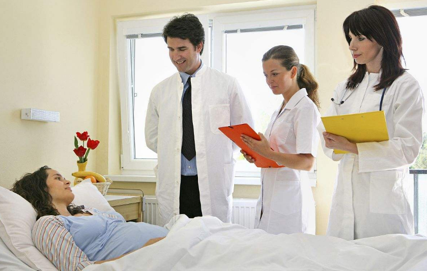 雙胞胎共用一個胎盤有風(fēng)險嗎 雙胞胎一個胎盤怎么治療