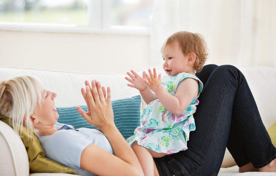 多陪陪孩子的經典說說 陪孩子快樂時光的說說朋友圈