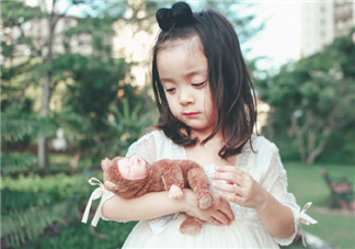 一瞬間孩子長(zhǎng)大了的心情說(shuō)說(shuō) 媽媽感慨孩子突然長(zhǎng)大的說(shuō)說(shuō)句子