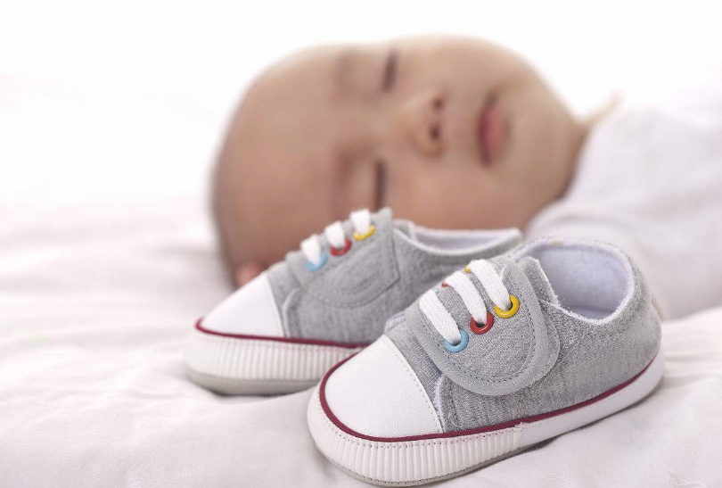 寶寶不會走路怎么買鞋子 寶寶不同階段如何選鞋