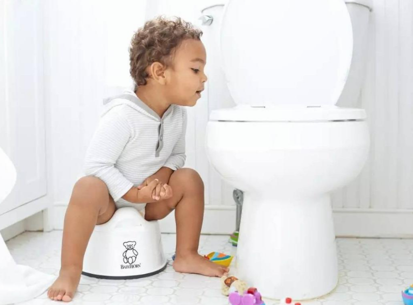 孩子如廁訓(xùn)練多久才有成效 2歲寶寶如何訓(xùn)練如廁