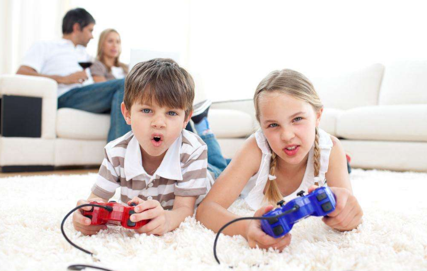 陪孩子一起玩說說 和孩子一起旅游一起玩耍說說朋友圈