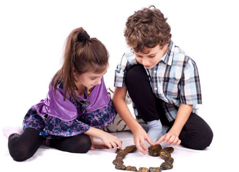 陪孩子一起玩說說 和孩子一起旅游一起玩耍說說朋友圈