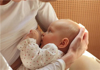 漲奶難受心情不好發朋友圈配文 感慨哺乳期漲奶難受的心情說說