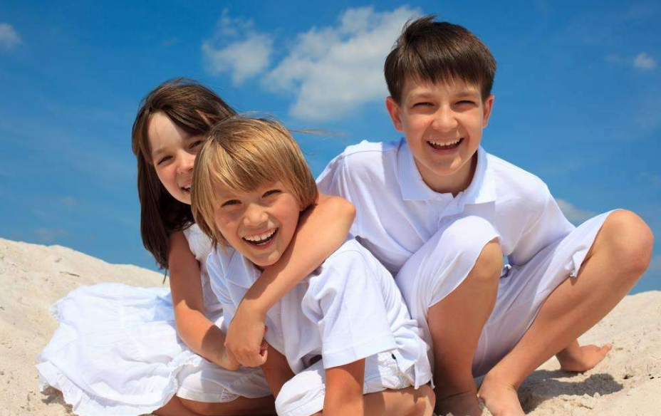 帶孩子出去玩的說說 帶孩子出去玩開心感悟心情