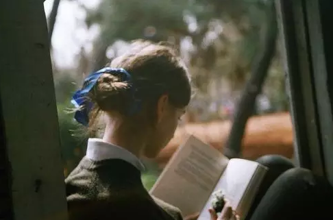 怎么培養(yǎng)孩子語文習慣2018 暑假提高小孩語文閱讀成績方法