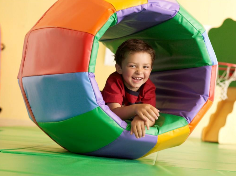 孩子有必要上早教班嗎 自己在家教和早教班有什么區(qū)別