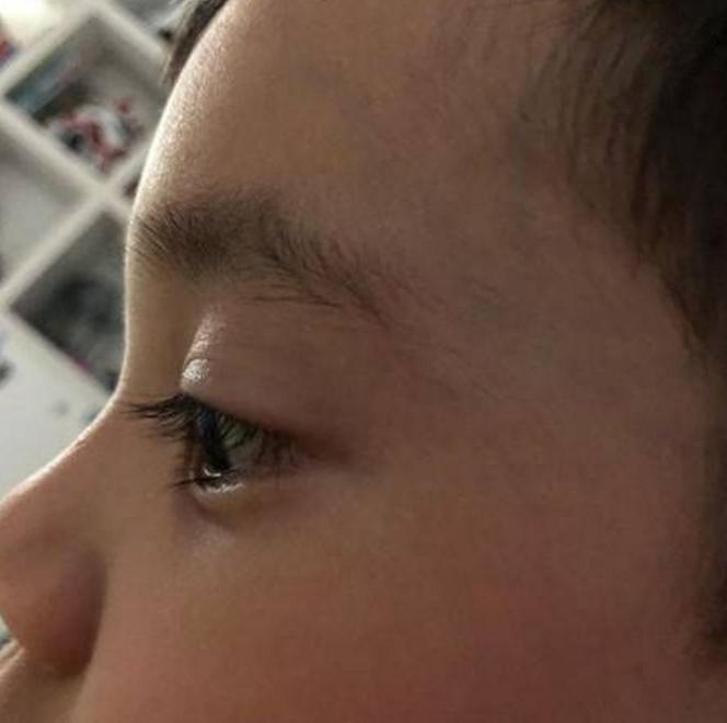 梁靜茹兒子近照長什么樣 梁靜茹兒子怎么這么帥 梁靜茹兒子近照長什么樣 梁靜茹兒子怎么這么帥