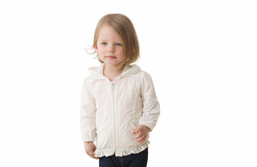 穿長袖跟涂防曬哪個效果好 小孩可以用大人的防曬品嗎