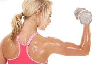 天氣熱出汗可以減肥嗎 夏季減肥還是要飲食與運動相結(jié)合