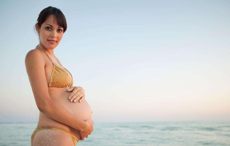 夏季孕婦去海邊玩要注意什么 孕婦可以去游泳嗎 夏季孕婦去海邊玩要注意什么 孕婦可以去游泳嗎