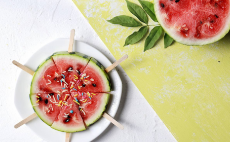 如何分辨孩子是吃不下還是愛玩 三伏天寶寶不吃飯怎么辦2018