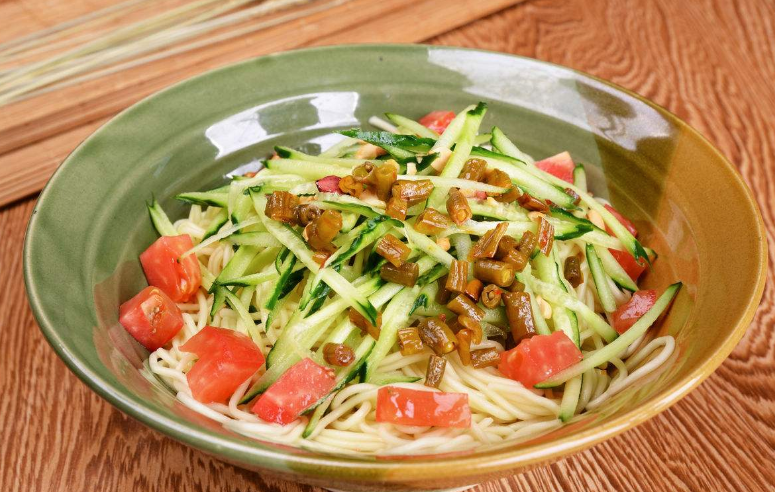 2018夏季孕婦可以吃涼面嗎 天氣熱如何預(yù)防食物不新鮮