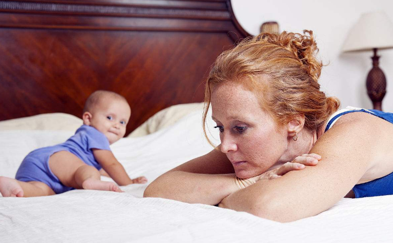 夏季坐月子中西醫(yī)怎么看 天熱坐月子需要注意什么