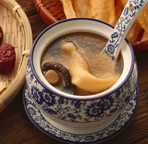 夏季坐月子怎么補充營養 天熱產后可以喝飲料嗎