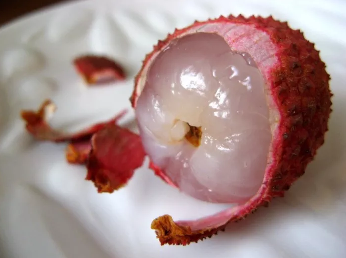 荔枝吃多了會(huì)得荔枝病是真的嗎 荔枝病是什么病2018