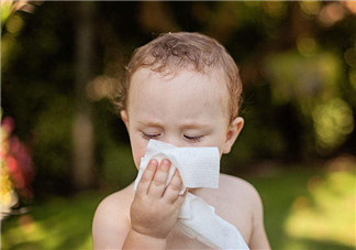 寶寶體質(zhì)與哪些因素有關(guān)系 夏季孩子可以貼三伏貼針灸嗎