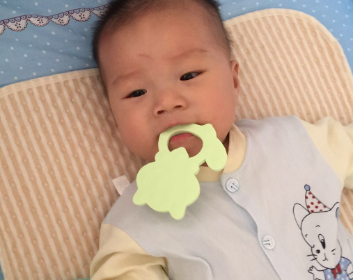 美國Mamimami Home牙膠怎么樣 寶寶小松鼠牙膠好用嗎