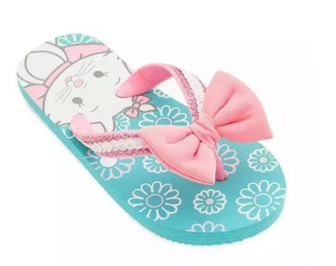 夏天給寶寶買鞋子應(yīng)該怎么買 什么樣的涼鞋給孩子穿比較好