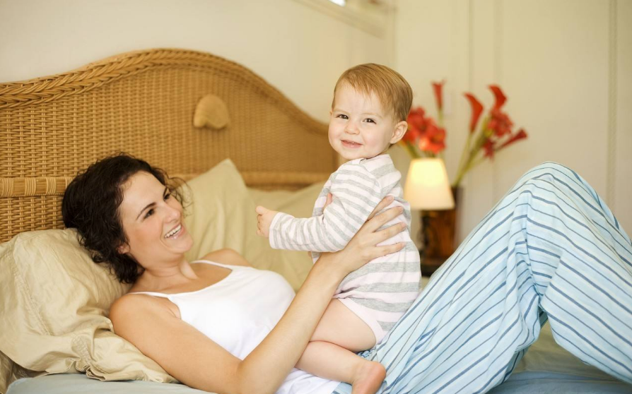 嬰兒容易中暑怎么回事 如何預防寶寶中暑