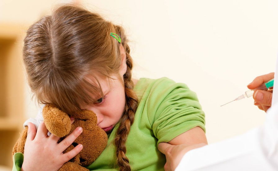 兒童入學前必須接種的疫苗有哪些 寶寶一定要準時去打疫苗嗎 兒童入學前必須接種的疫苗有哪些 寶寶一定要準時去打疫苗嗎