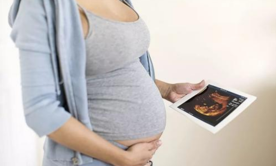 高齡產(chǎn)婦容易流產(chǎn)嗎 高齡產(chǎn)婦如何保胎