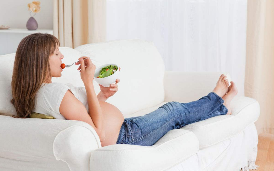 懷雙胞胎怎樣吃才健康 孕期不同階段如何補(bǔ)充營(yíng)養(yǎng)