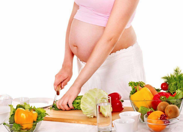 孕婦吃愈多寶寶的脂肪愈多嗎 孕婦肥胖對胎兒有什么影響