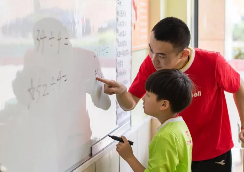 怎么讓孩子過一個充實又實用的暑假 正確給孩子安排暑期計劃的方法