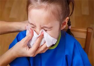 寶寶鼻塞流鼻涕怎么做比較好 寶寶鼻塞難受怎么吃藥