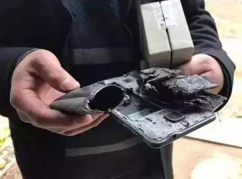 三星手機(jī)炸傷女童毀容 炸傷女童家屬索賠百萬