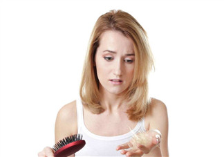 產后大量掉發用什么洗發水 產后脫發怎么生發