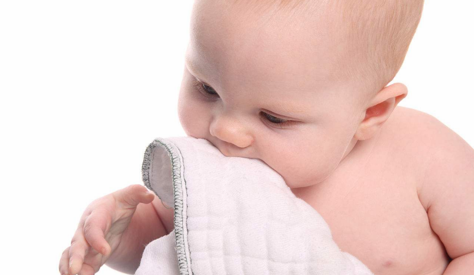 寶寶牙齒萌發(fā)期是什么時候 幼兒牙齒階段發(fā)育分析